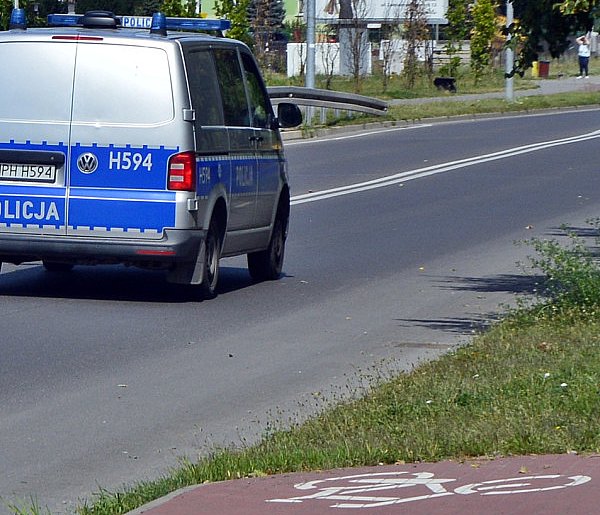 Poranna interwencja nie potwierdziła zagrożenia - przekazuje policja-22635