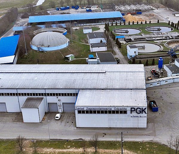 Pytania o sytuację w miejskiej spółce PGK. Kto teraz zarządza zakładem?-23074