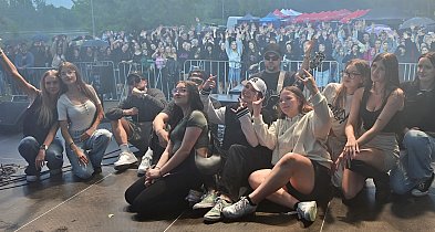 Muzyczny i niestety deszczowy początek wakacji przy Rutkach [ZDJĘCIA]-23091