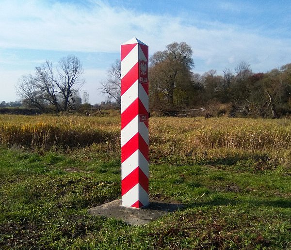 Nie każdy przejedzie bez zatrzymania. Wracają kontrole na granicach Polski-23132