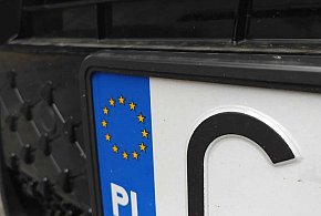 Rejestracja auta przez internet i koniec z przynoszeniem tablic-23176