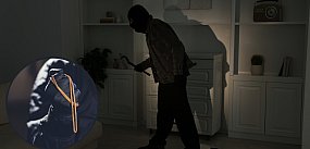 Włamanie do domu jednorodzinnego. Ukradli gotówkę i biż