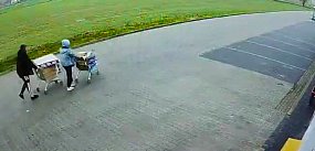 Spacer z łupem przez centrum Raciąża