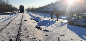 Toyota uderzyła w bok szynobusu