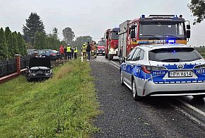25-latka nie ustąpiła pierwszeństwa przejazdu. Kierowca bmw gwałtownie hamuje...-24183