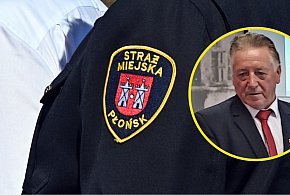 Płońscy radni przyglądają się pracy strażników miejskich-24785