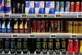 Popularne napoje pójdą ostro w górę. Rząd szykuje podwyżkę VAT-25340
