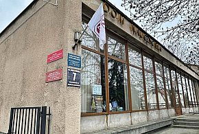 Przy Warszawskiej 7 specjalna technika dekoracyjna - 25693