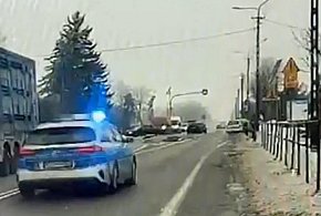 Ucieczka przed kontrolą drogową i seria wykroczeń-25957