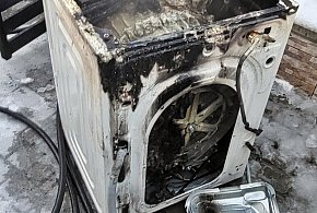 Strażacy gasili pożar przy Książęcej - zwarcie instalacji w pralce-25990