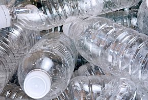 Polacy zaczęli kombinować przy kaucji. Kary mogą bć surowe