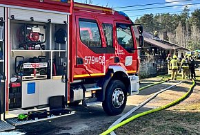 Jedna osoba poszkodowana w pożarze we wsi w gminie Nowe Miasto