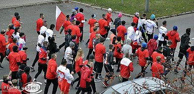🏃‍➡️⚪🔴🏃 Trwają zapisy na IV Bieg Niepodległości w Płońsku-24582