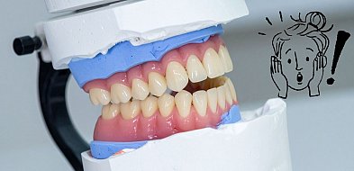 Obiecali uniwersalną protezę zębową, a przysłali ...zabawkowe zęby-25332