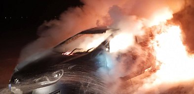 W trakcie jazdy samochód zaczął się palić