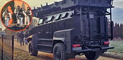 Kontrterroryści w akcji. Działania służb pod Płońskiem [FOTO-VIDEO]