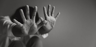 Płońsk: 42-latek stosował przemoc wobec matki. Kobieta trafiła do szpitala