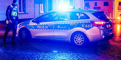 Zabrakło im alkoholu, więc poszli kraść-24815