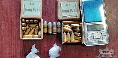 Narkotyki i amunicja ujawnione podczas policyjnej kontroli w Płońsku