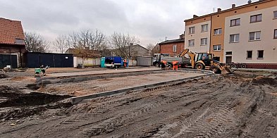 Zniknęły garaże, przybędzie miejsc do parkowania-25070