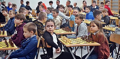 Pasjonaci szachów rywalizowali w powiatowym turnieju