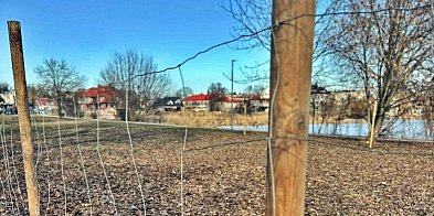 Rozpoczęło się grodzenie terenu dla inwestycji na Rutkach