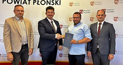 Powiat Płoński z umowami na modernizację kilku dróg -24069