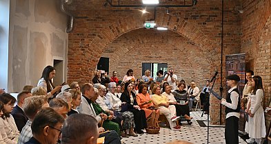 Płońszczanie czytali poezję Jana Kochanowskiego [ZDJĘCIA]-24074