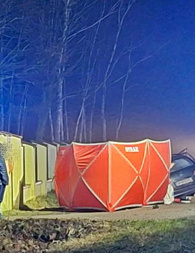 Wieczorny wypadek w Skrzynkach. Jest ofiara śmiertelna-25602
