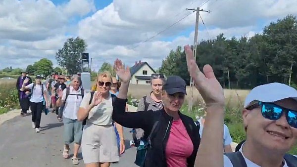 Warmińska Piesza Pielgrzymka na Jasną Górę na drogach powiatu płońskiego