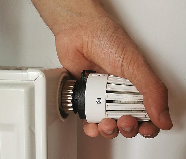 Rząd dopłaci ci do ogrzewania. Właśnie ruszyło składanie wniosków-24840