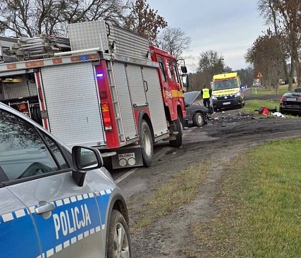 Zderzenie citroena z audi. Służby prowadzić będą postępowanie-25115
