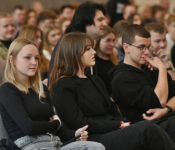 O młodzieży z młodzieżą - warto rozmawiać [ZDJĘCIA]-25170