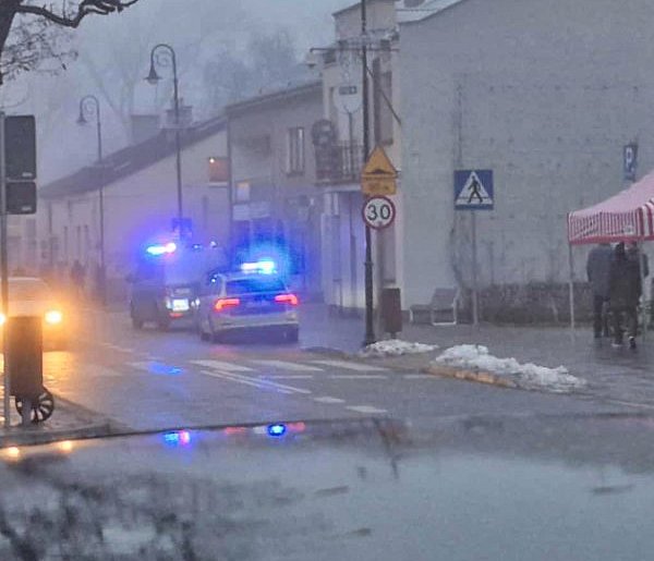 Potrącenie pieszej na pasach przy Grunwaldzkiej-25278