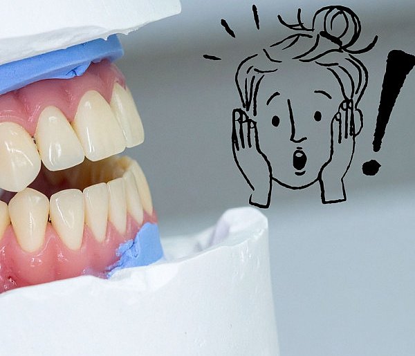 Obiecali uniwersalną protezę zębową, a przysłali ...zabawkowe zęby-25332