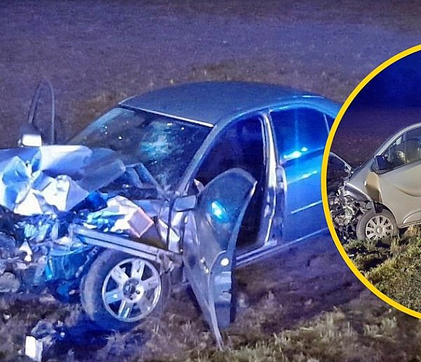 Czołowe zderzenie aut na DK 62-25533