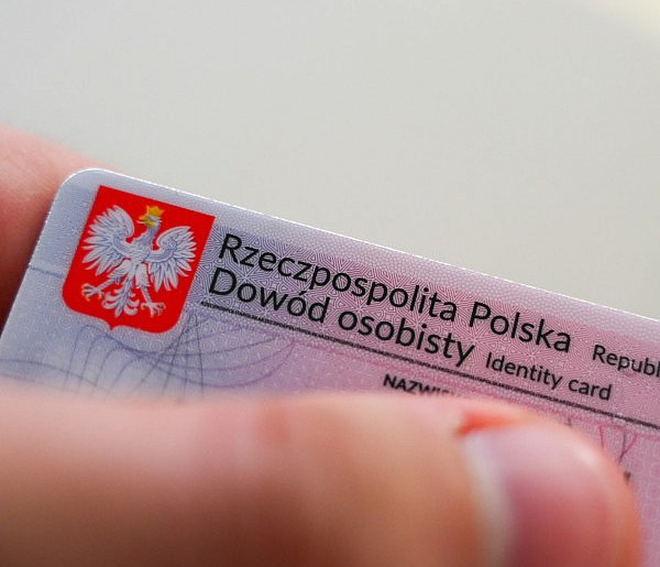 Nie musisz już biec do fotografa. Zdjęcie do dokumentów zrobisz w domu-25549