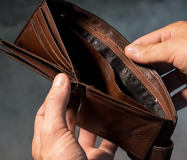 Twój przelew może "utknąć" na 5 dni. Lepiej sprawdź, zanim go wyślesz-25573