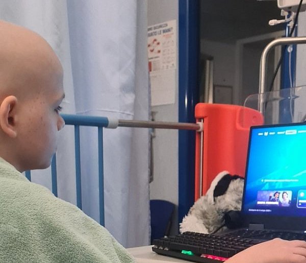 Pobyt w szpitalu w Rzymie wydłuża się. Prośba rodziców Szymonka-25882