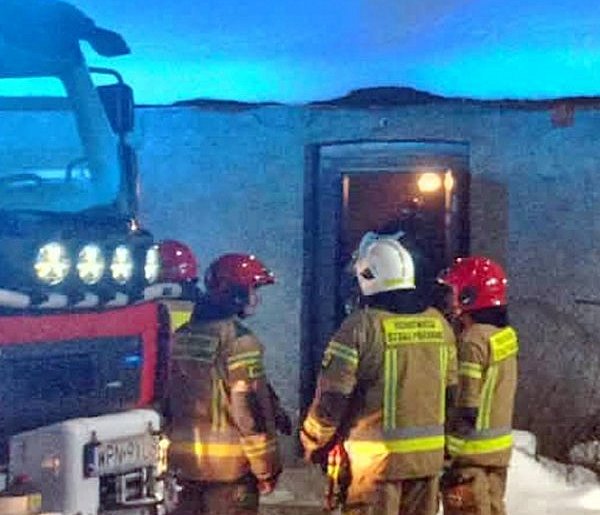 25-latek chciał się ogrzać... Interwencja służb-25909