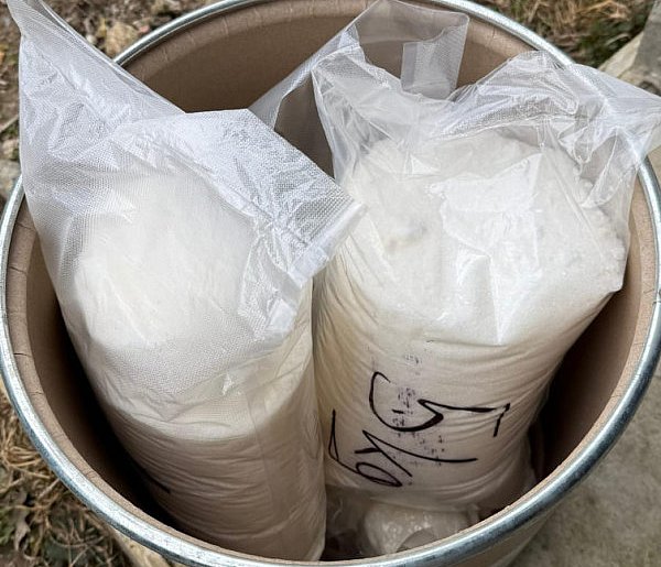 Jeszcze więcej narkotyków - policjanci przeszukali dom 55-latka pod Płońskiem