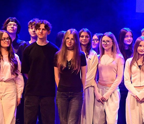 Profilaktyczny spektakl dla młodzieży z bardzo ważną tematyką [FOTO-VIDEO]