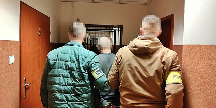 Płońsk: Z gazem na Białorusinów, z narkotykami w domu...