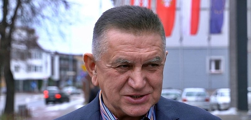 Płońscy radni zdecydowali - pensja burmistrza Pietrasika wzrośnie