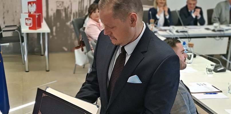 Panie radny Kośmider, żadnym frajerem nie jestem - zareagował wiceprzewodniczący - 25290