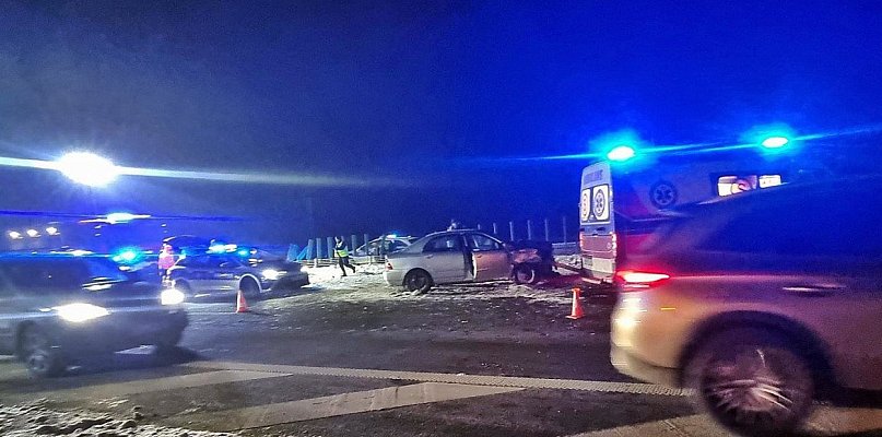 Zderzenie skody z toyotą. Policja o kraksie na ''siódemce'' - 25816