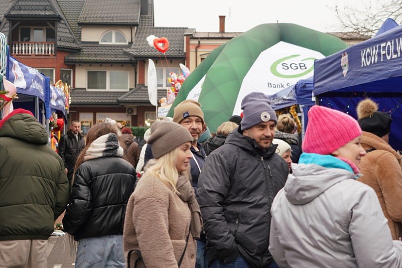 Bożonarodzeniowy jarmark w Raciążu