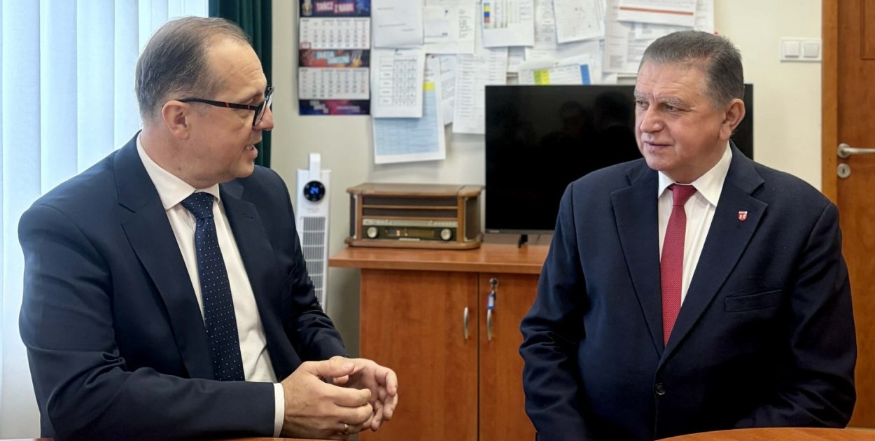 Spotkanie posła RP Adama Krzemińskiego z burmistrzem Płońska [fot.: zbiory UM w Płońsku]