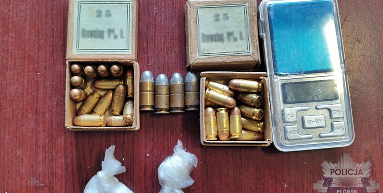 Narkotyki i amunicja ujawnione podczas policyjnej kontroli w Płońsku
