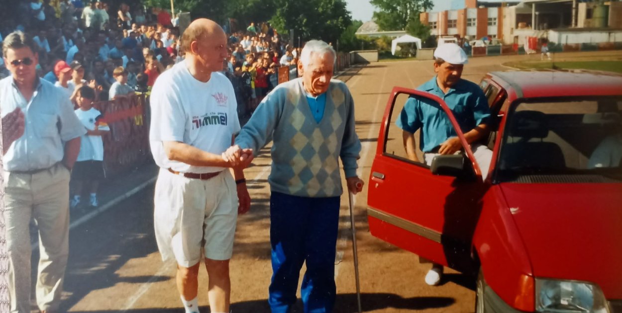 W latach -90-tych na płońskim stadionie...